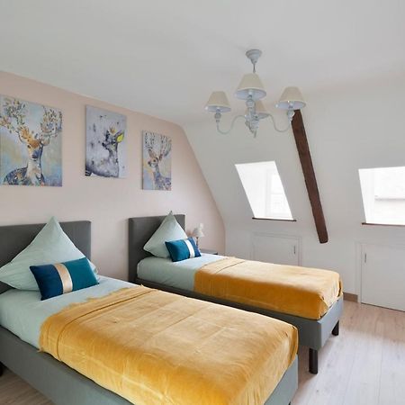 La Belle A Colombage Villa Dinan Eksteriør billede